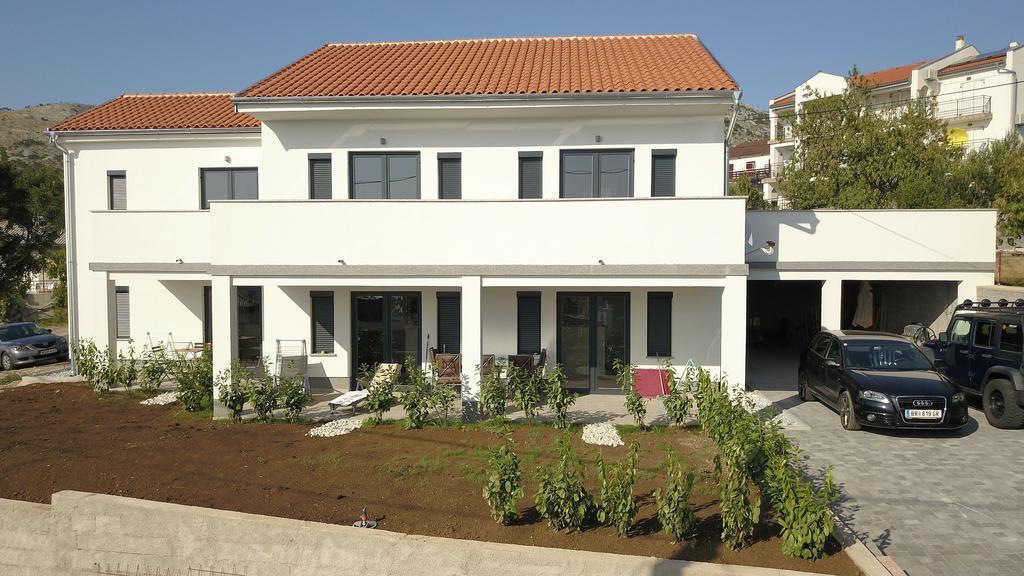 Bc Eleven - Mit Zentralheizung Apartman Zengg Kültér fotó