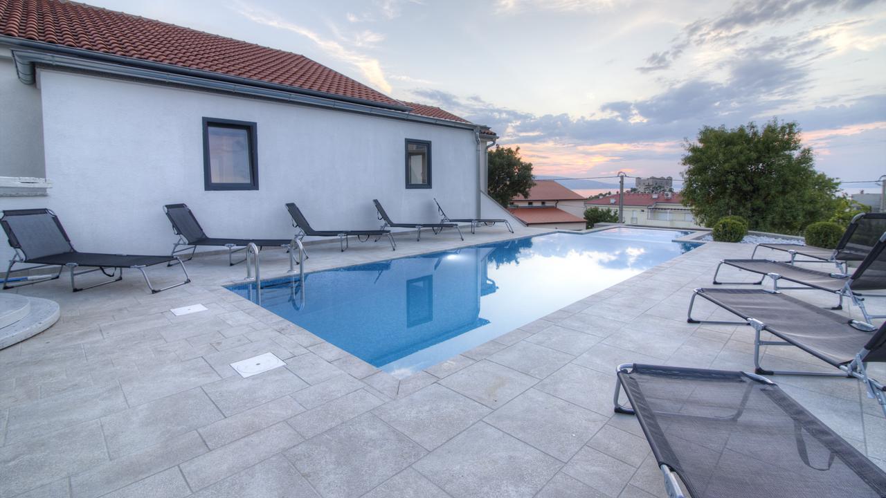 Bc Eleven - Mit Zentralheizung Apartman Zengg Kültér fotó