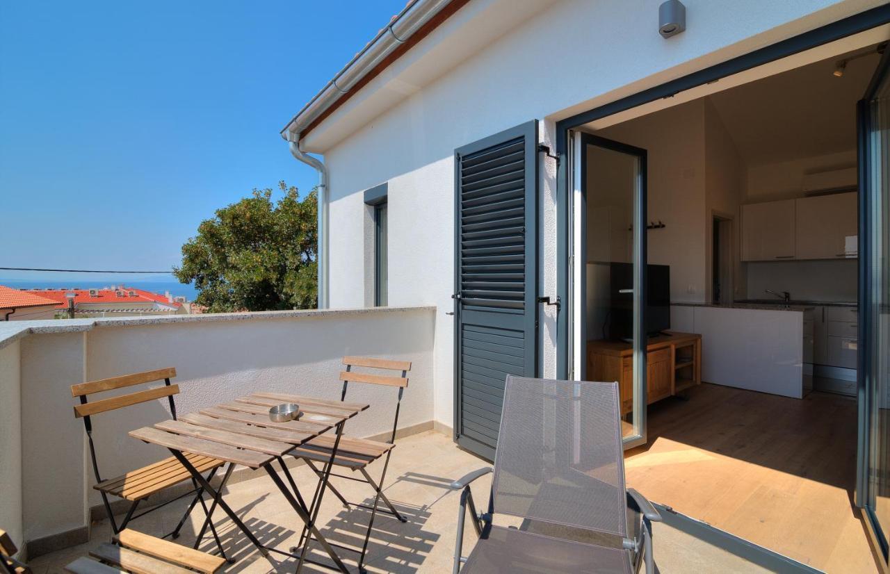Bc Eleven - Mit Zentralheizung Apartman Zengg Kültér fotó