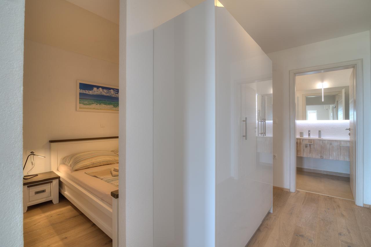 Bc Eleven - Mit Zentralheizung Apartman Zengg Kültér fotó
